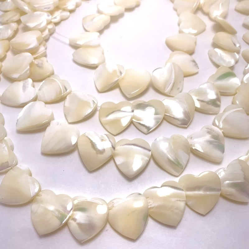Mother of Pearl Heart Beads, 25mm