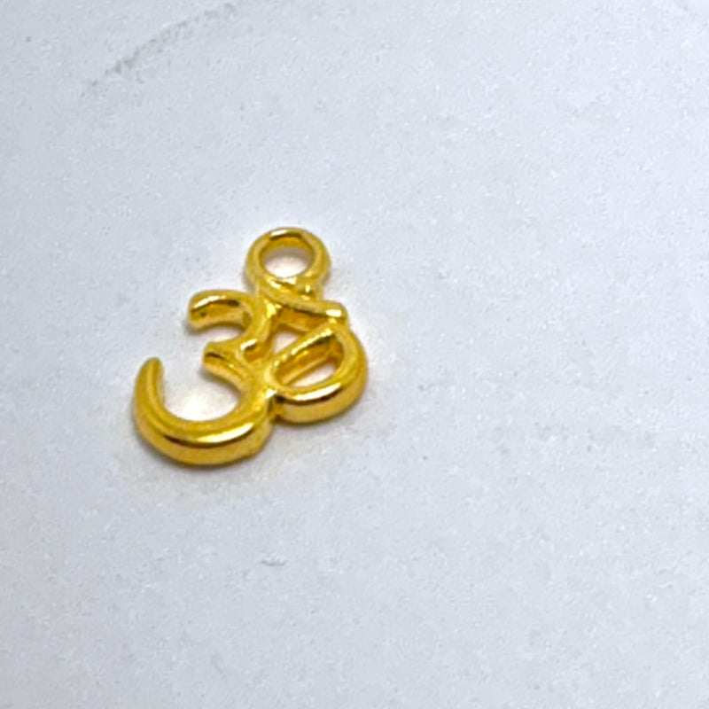 Ohm Word Charm, 15mm Gold