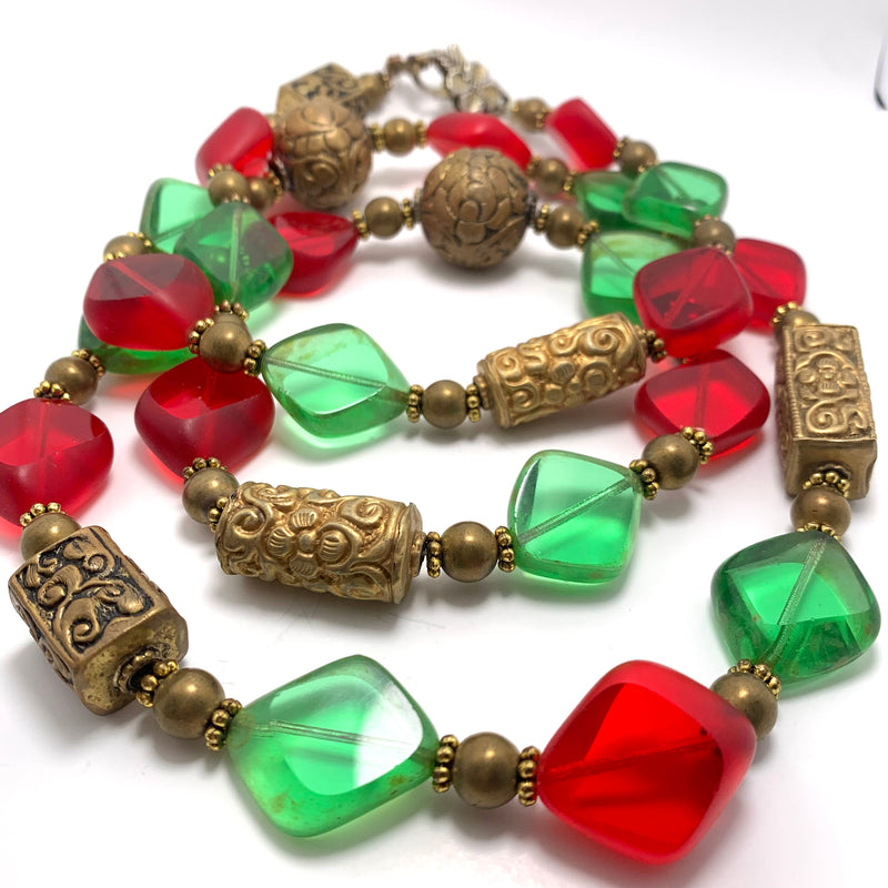 Christmas Festivities Necklace