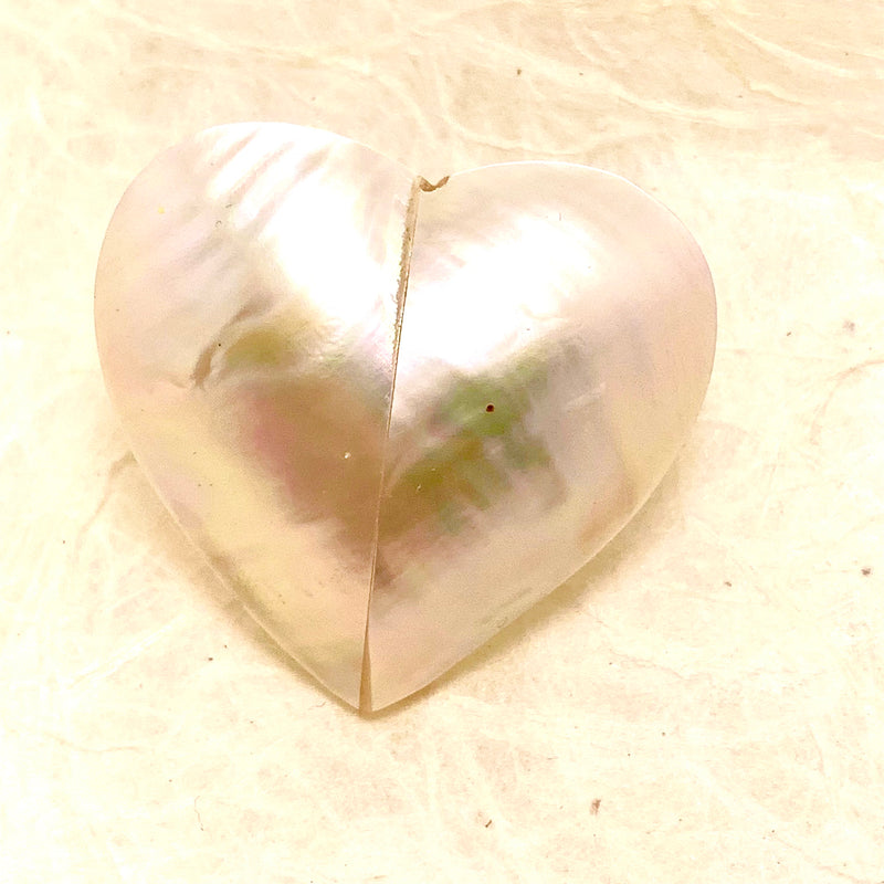 Shell Puffed Heart Bead