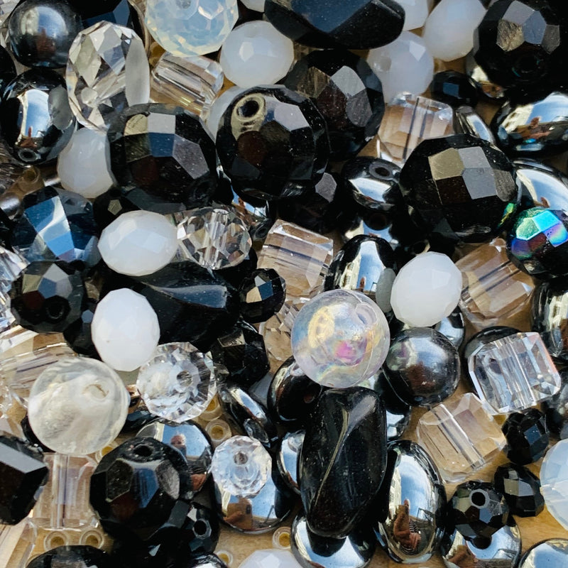 Class Kit - Memory Wire Stackable Bracelets, Tuxedo Black & White