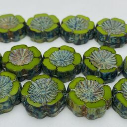 Hibiscus Flower Table Cut Czech Beads, 12mm, Green