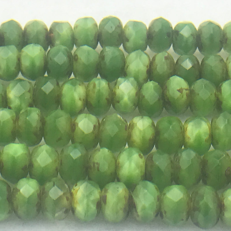 Rondelle Czech Glass Beads 4x5mm Shamrock Green