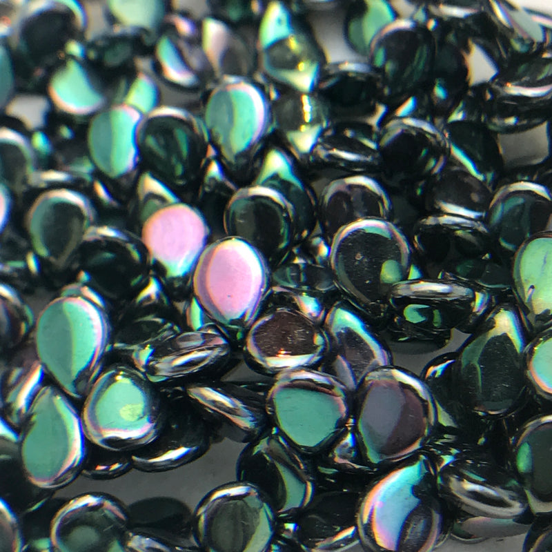 Green Iris Pip Czech Glass Bead 7mm