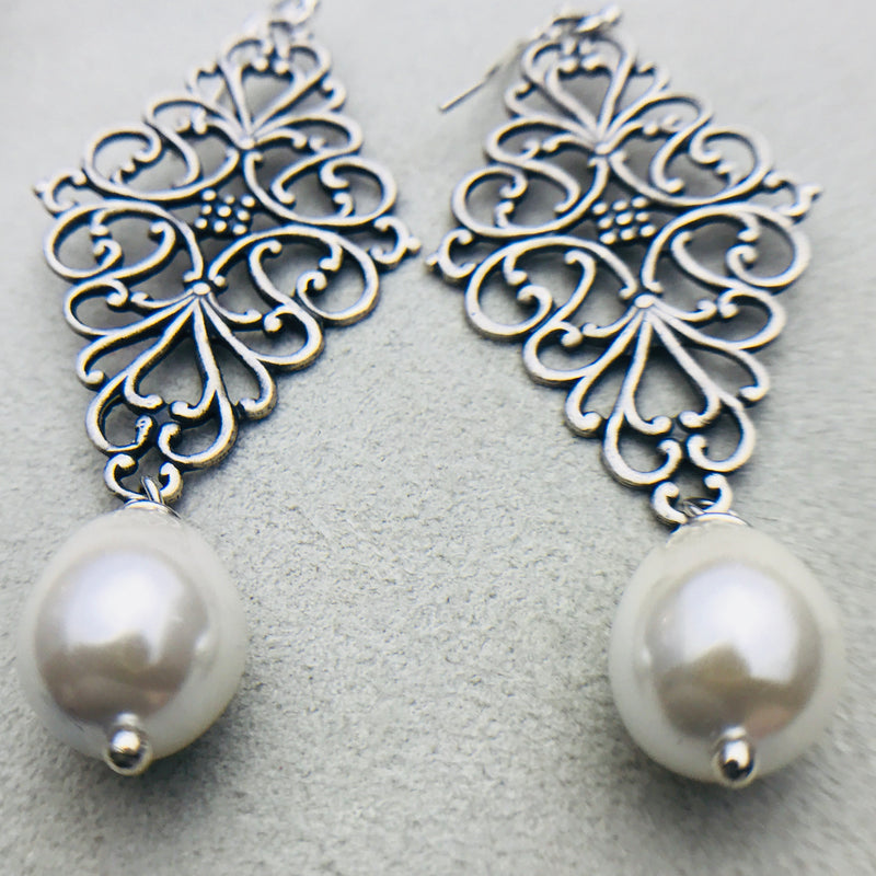Deeborah Vintage White Mother of Pearl Drop Earrings