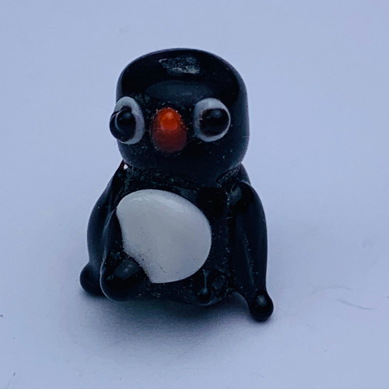 Penguin Glass Bead $2.40
