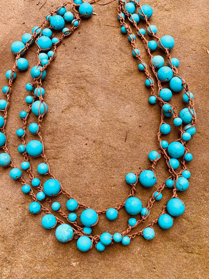 How to Make a Crocheted NecklaceHow to Make a Bead Crocheted Necklace