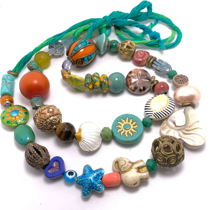 Creating a Meaningful Labor of Love Necklace During a Blessingway