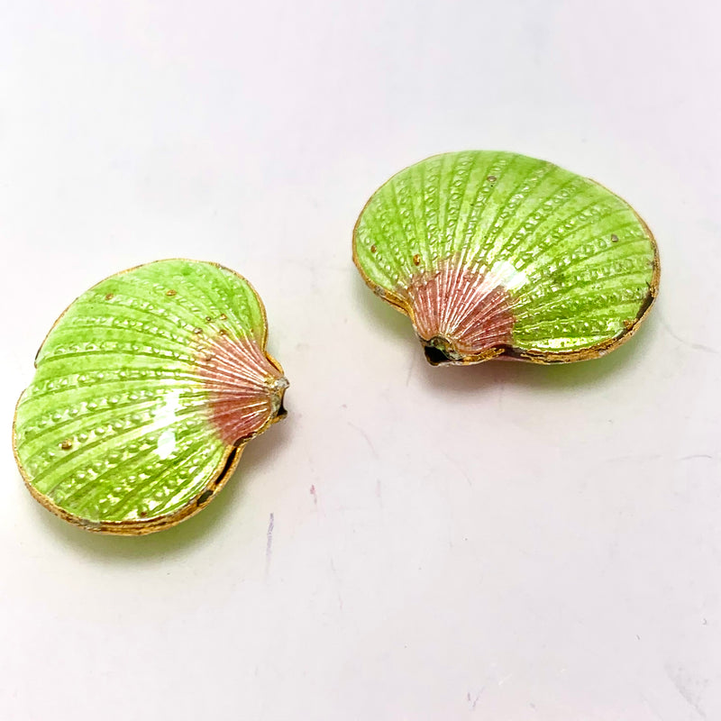 Cloisonne Shell Bead, Green 20mm