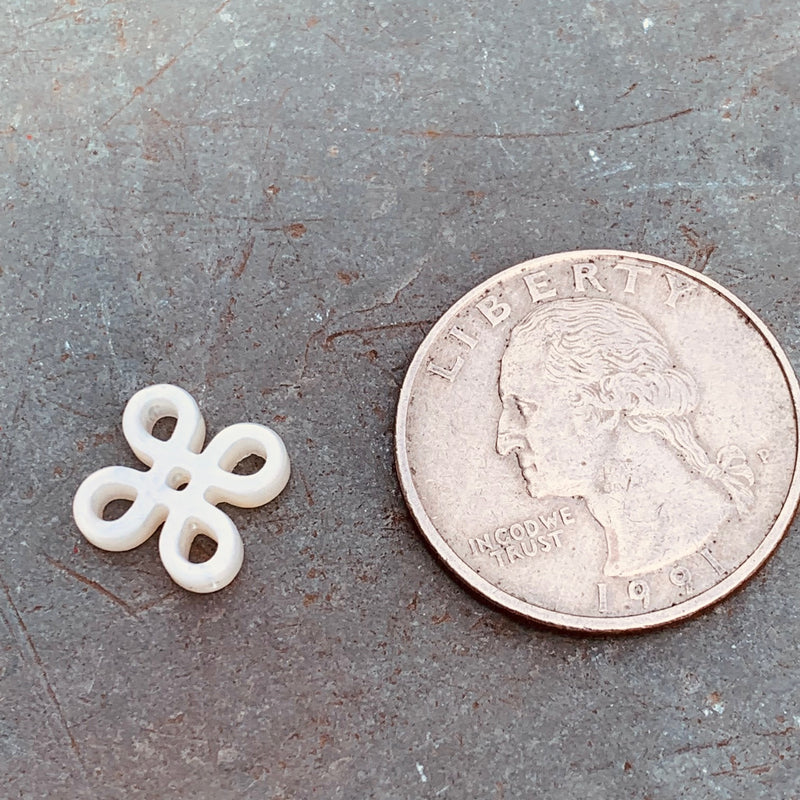 White Shell Floral Cut Out Pendant, 12mm