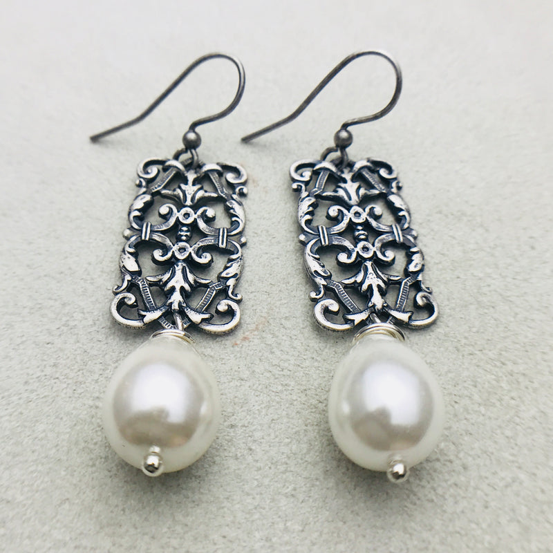 Jewelry Basics  - Making Earrings Thursday 4/24/25 FREE!