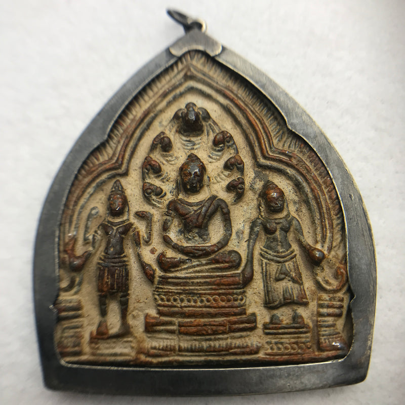 Bronze Buddha Amulet, Sitting with Attendants