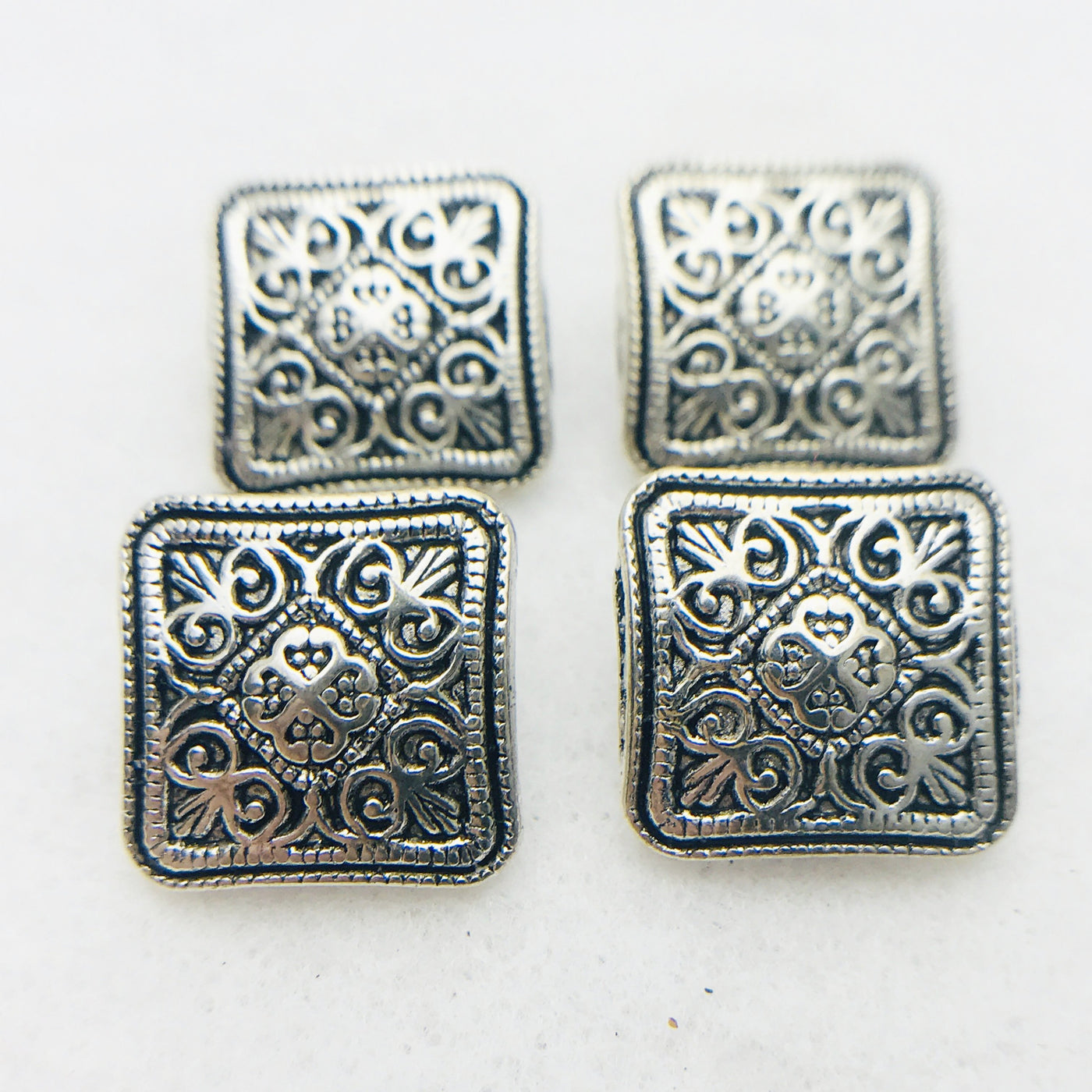 Square silver buttons outlet