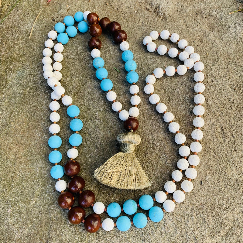 Mala Kit White Lava Stone, Magnesite Bayond Wood